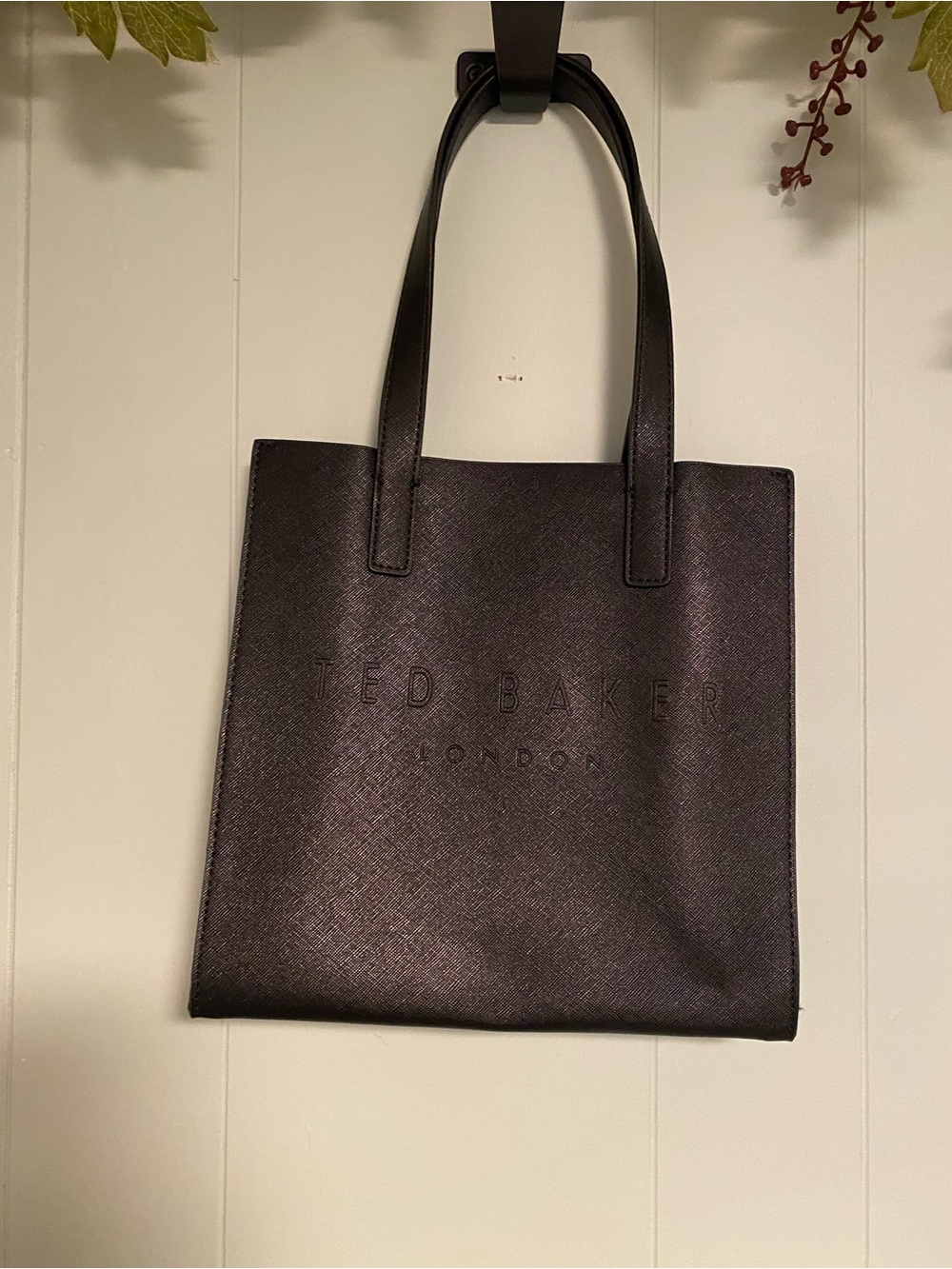 NWT Ted Baker Black Saffiano Mini Tote - Everyday Chic THE ICON
